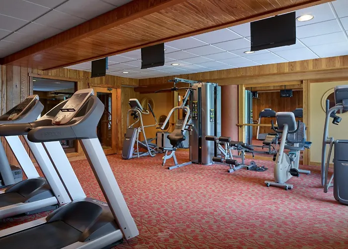 Slopeside Hotel By Seven Springs Resort