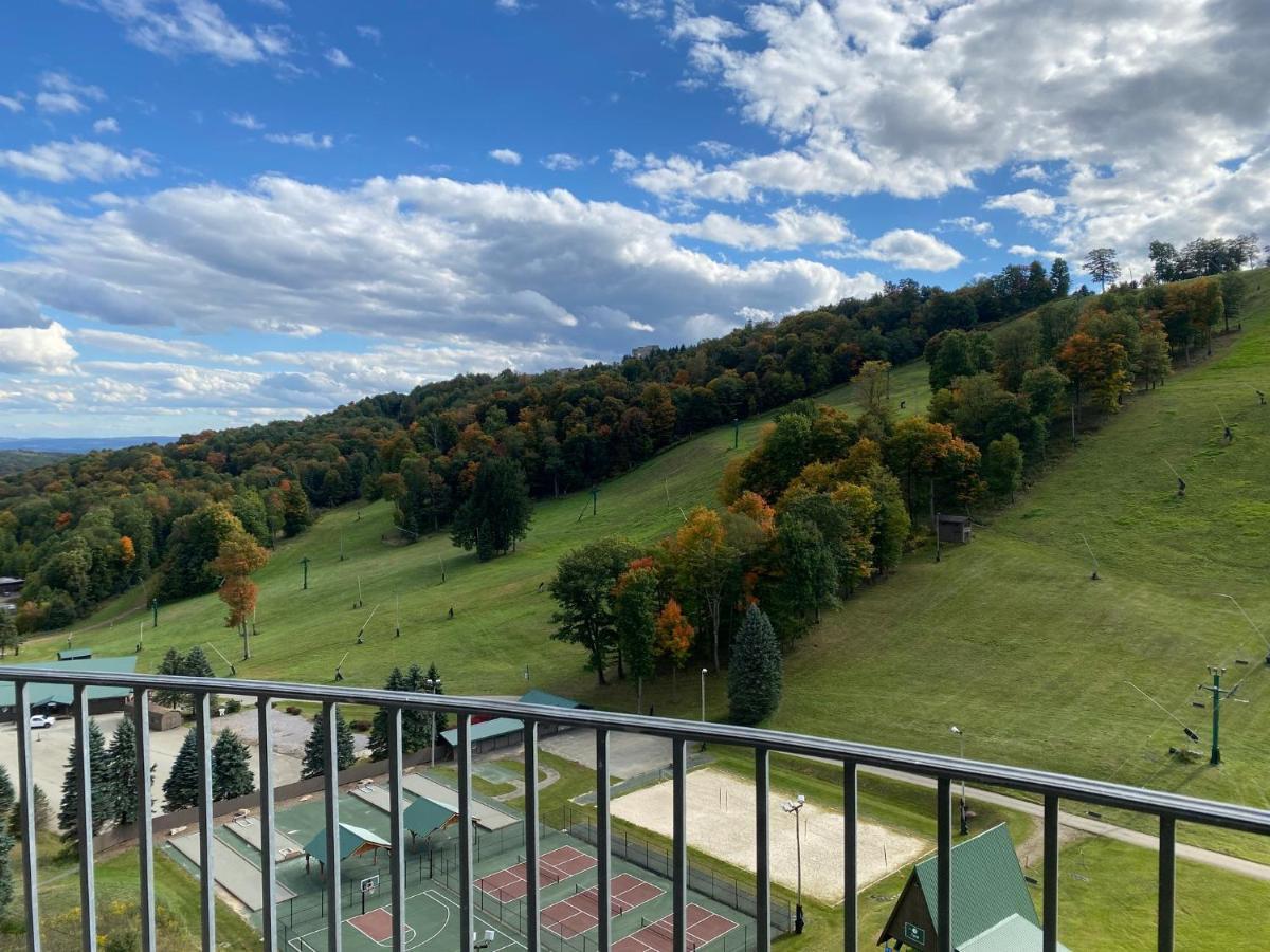 Resort Slopeside By Seven Springs 4*